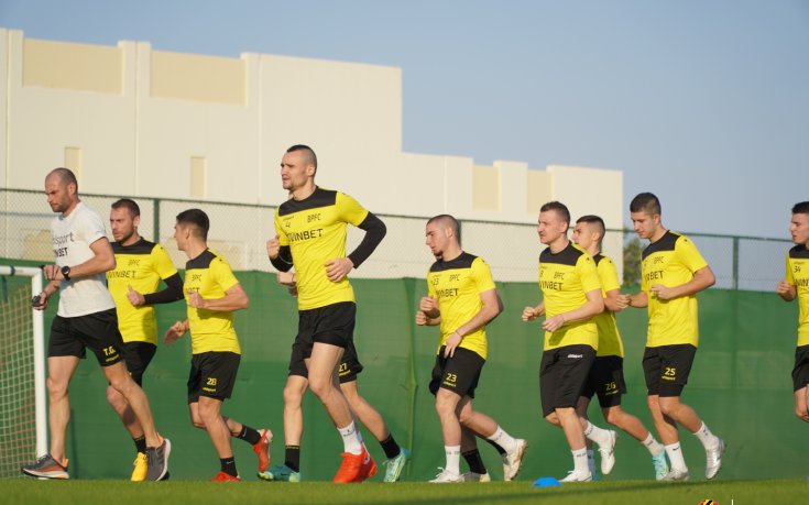 Коронавирус в Ботев Пд, двама са под карантина