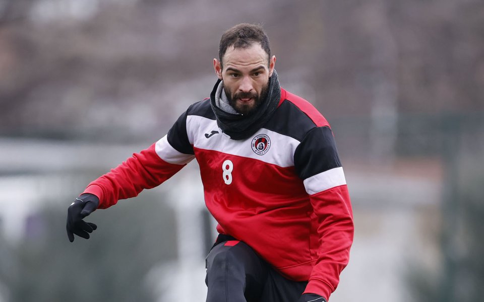 Локомотив София загуби първата си контрола по време на лагера