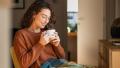 жена дом уют кафе чай книга щастие спокойствие