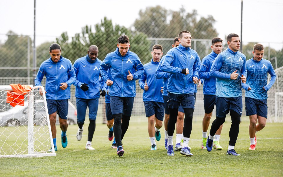 Левски се ослушва за ситуацията с вратаря Мартин Луков, твърди