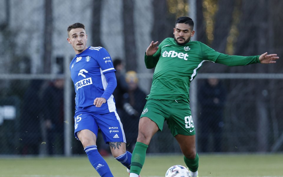 Българският шампион Лудогорец играе при резултат 2:1 срещу полския елитен