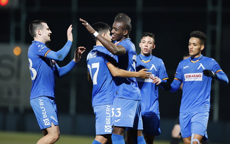 Отборът на Левски играе при резултат 0:0 срещу турския втородивизионен