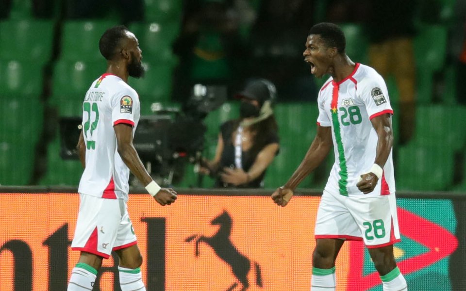 Националният отбор на Буркина Фасо се класира за ½-финалине на