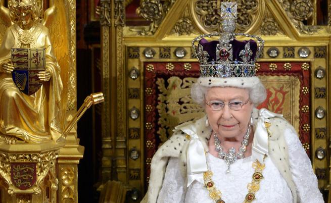 Кралица Елизабет Втора отбелязва 70 години на престола