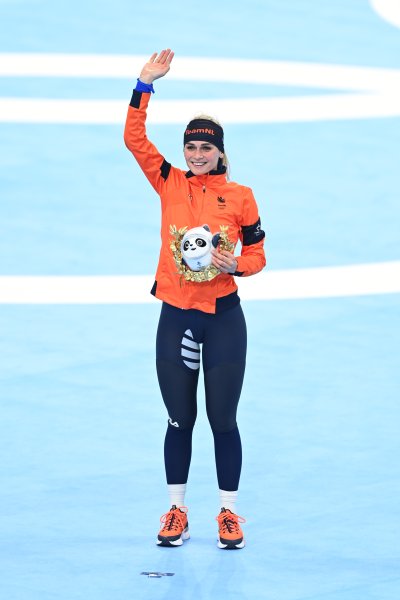 Ирене Схаутен 5000 метра бързо пързаляне с кънки1