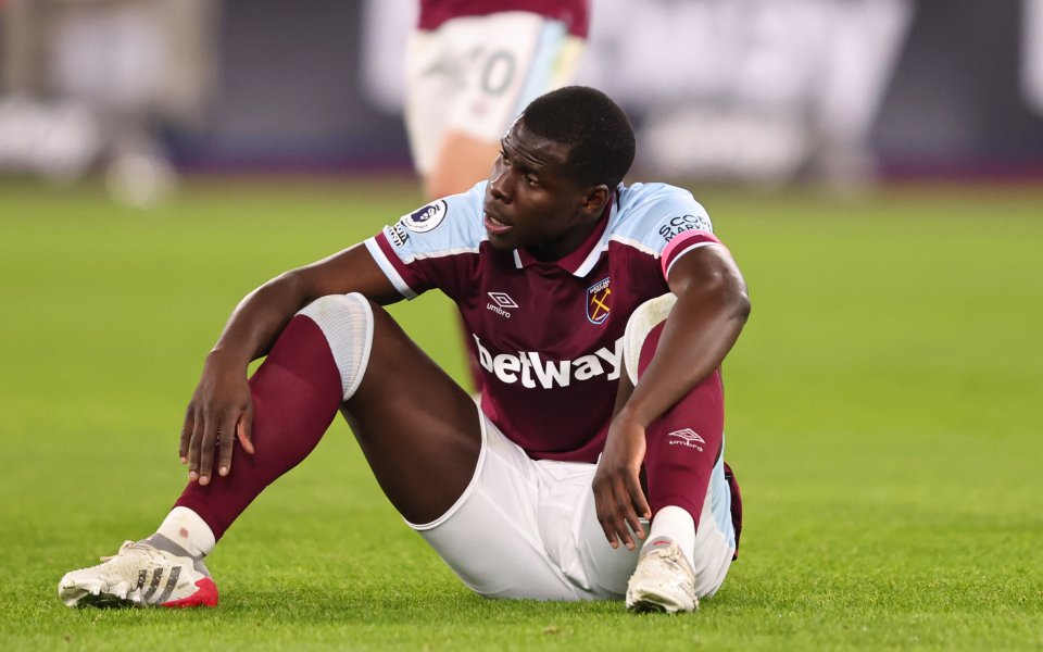 Бранителят на Уест Хем Курт Зума бе осъден на 180