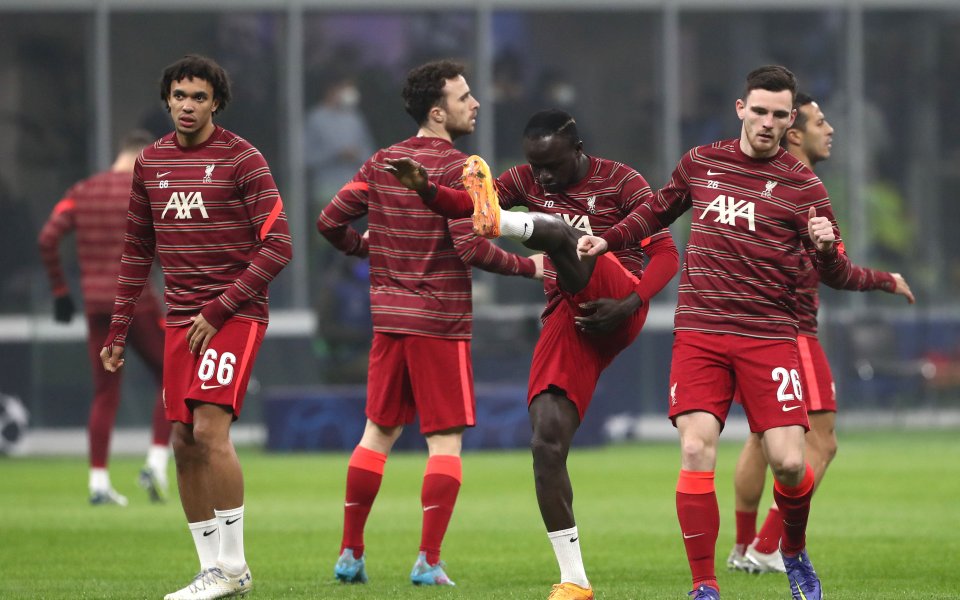 Отборите на Интер и Ливърпул играят при в първия двубой