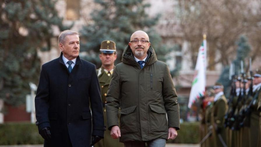 <p>Военният министър на Украйна: Гответе се за война и човешки жертви</p>