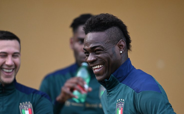 Балотели завърши сезона в Турция с фамозен гол (видео)