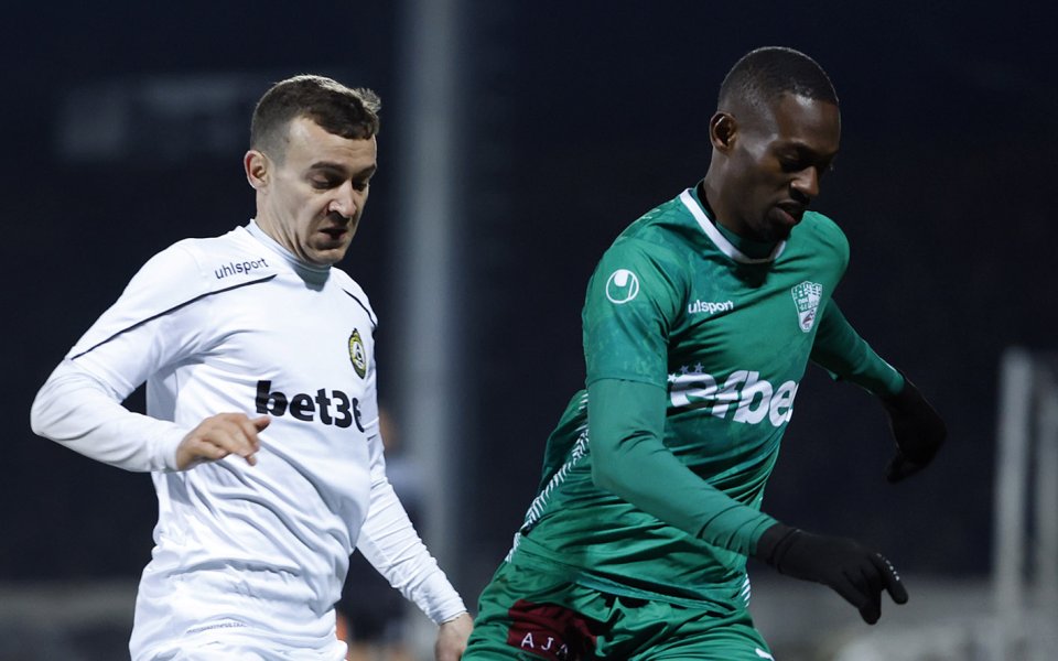 Славия очаква гостуващия Берое в мач от 11-ия кръг на