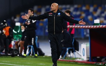 Треньорът на Наполи Лучано Спалети няма намерение напуска поста си