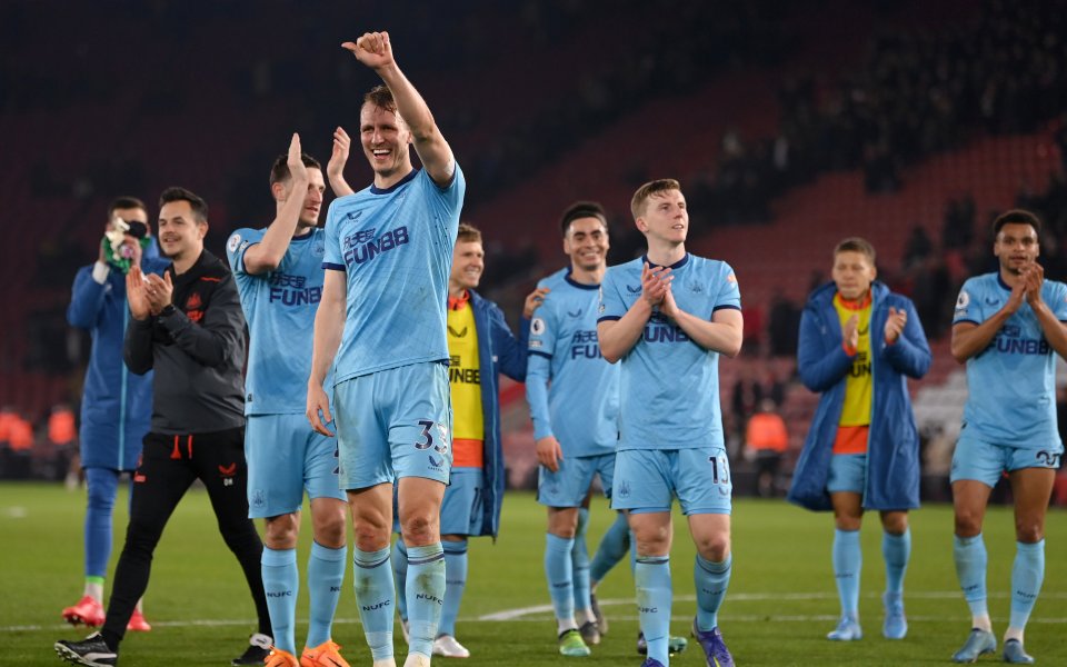 Нюкасъл взе пореден ценен успех в борбата си за спасение,