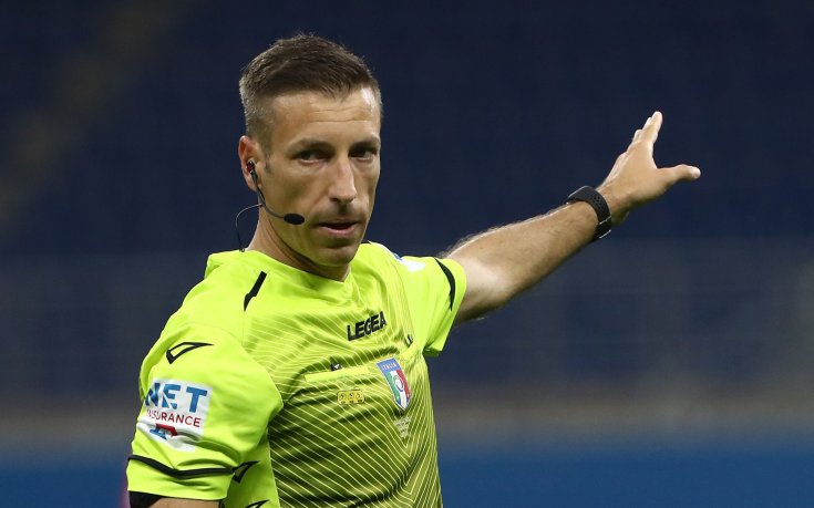 Пред сериозно наказание в Серия А, но с наряд в Шампионска лига