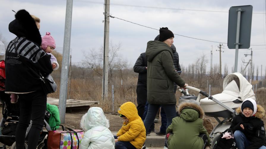 <p>Почти всяка секунда едно дете в Украйна става бежанец</p>