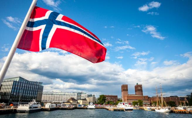 Норвегия повишава бойната си готовност
