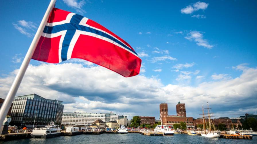 Норвегия повишава бойната си готовност