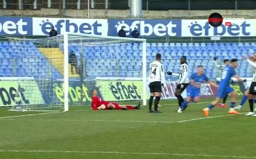 В 33 ата минута гостите изпаднаха в нокдаун след трети гол