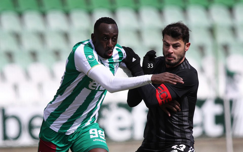 Берое и ЦСКА 1948 играят при 0:0 в мач от