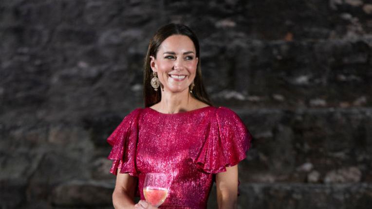  Кейт Мидълтън и принц Уилям посетиха вечерен банкет на Майските руини 