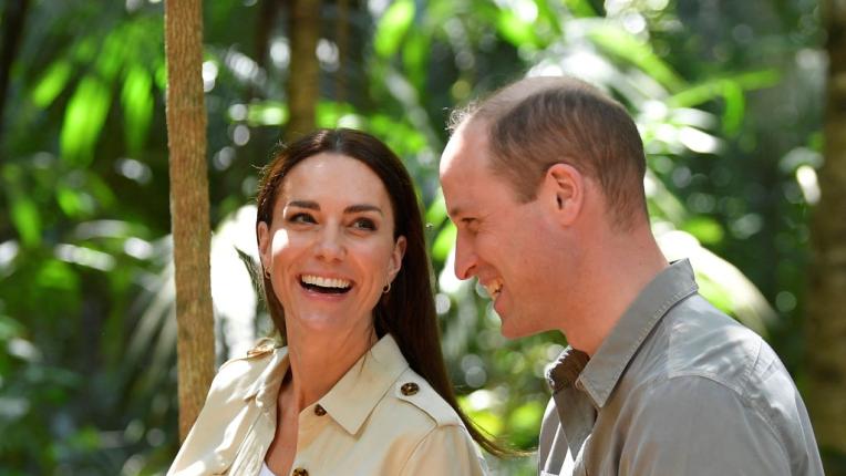 Херцогът и херцогинята на Кеймбридж на приключение в джунглата в последния ден от кралското турне на Карибите