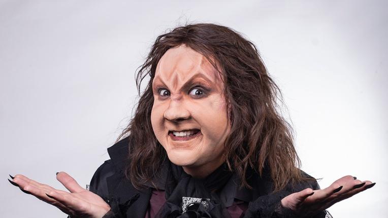  За „ Капките “ и хората: каква е разликата сред градивната рецензия и заяждането? 