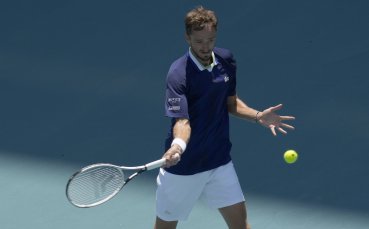 Руснакът Даниил Медведев се класира за четвъртия кръг на турнира