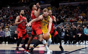 След евакуация на публиката и закъснение от повече от час