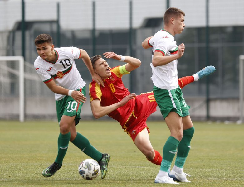 България U17 Черна гора U171