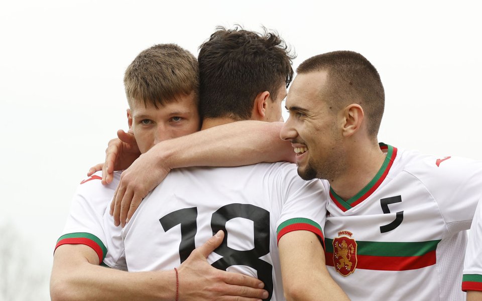 България U19 победи връстниците си от Черна гора във втората