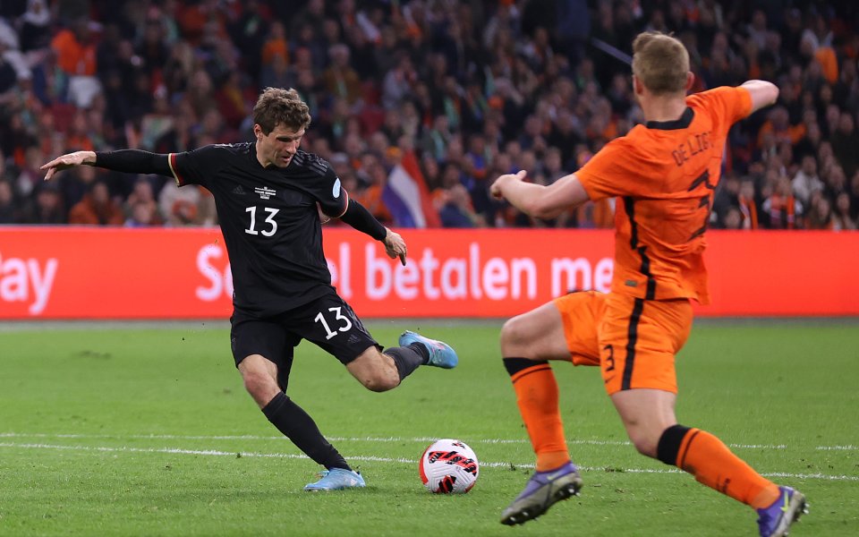 Нидерландия - Германия