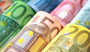 България се приближава към еврото, инфлацията намалява