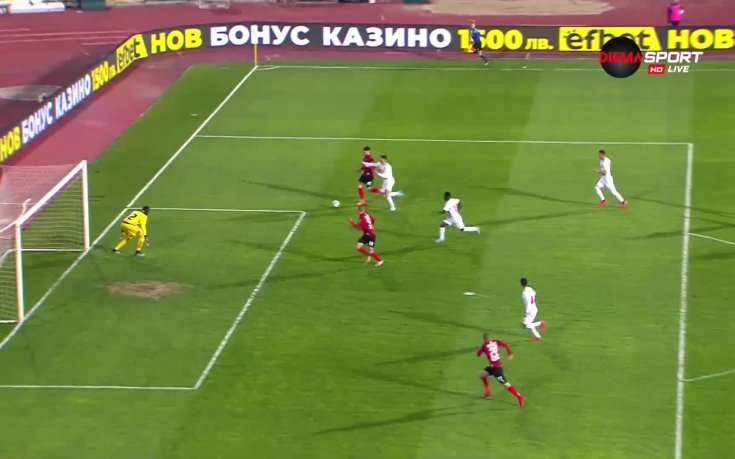 Засада спря Локо София по пътя към втори гол