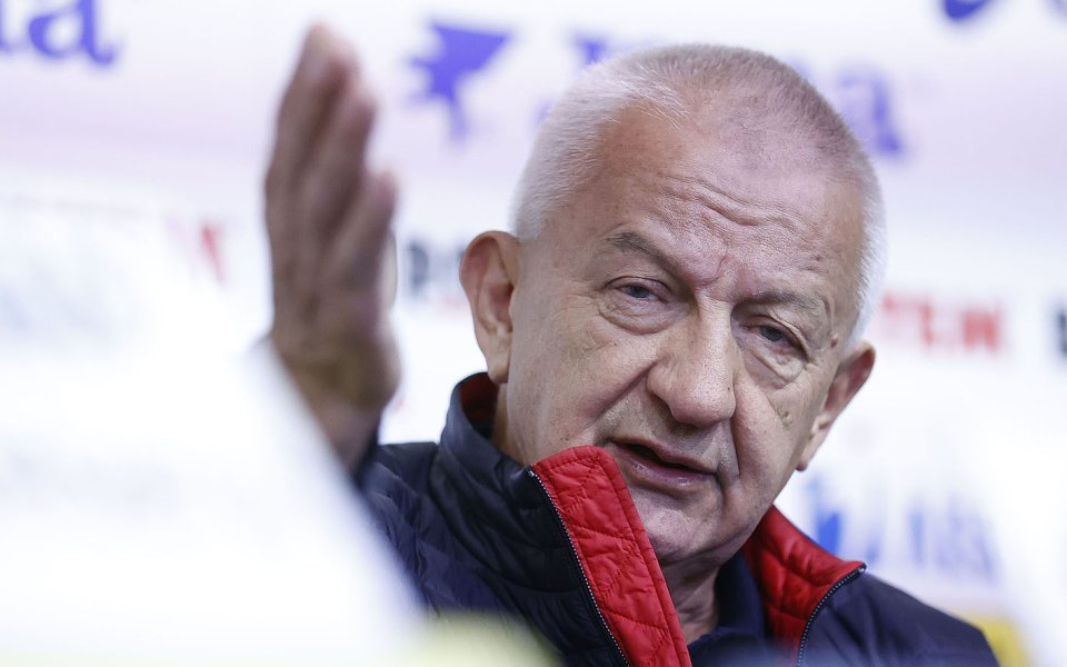 Христо Крушарски може и да се оттегли от управлението на