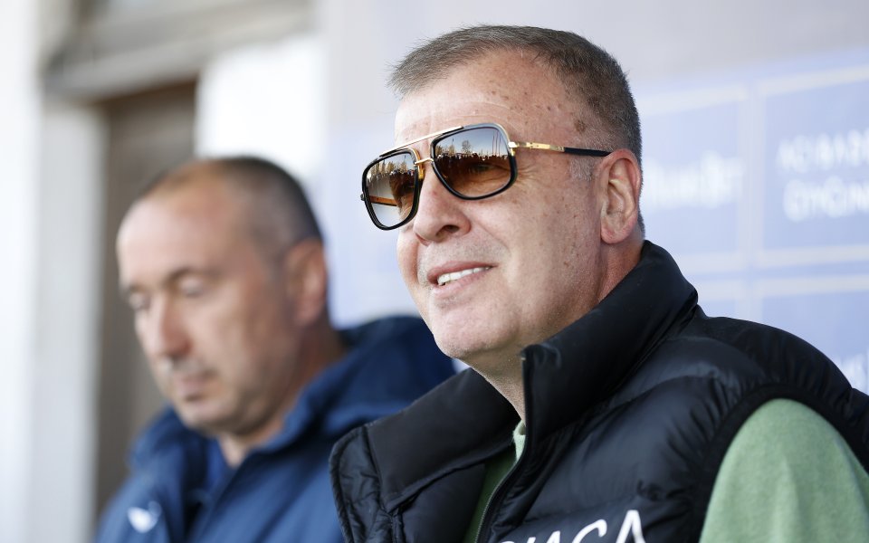 Мажоритарният собственик на Левски - Наско Сираков, говори пред медиите