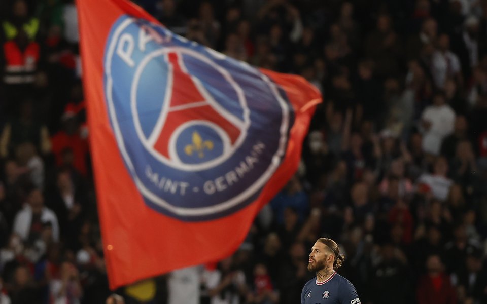 Пари Сен Жермен ще се раздели с трима аржентински футболисти