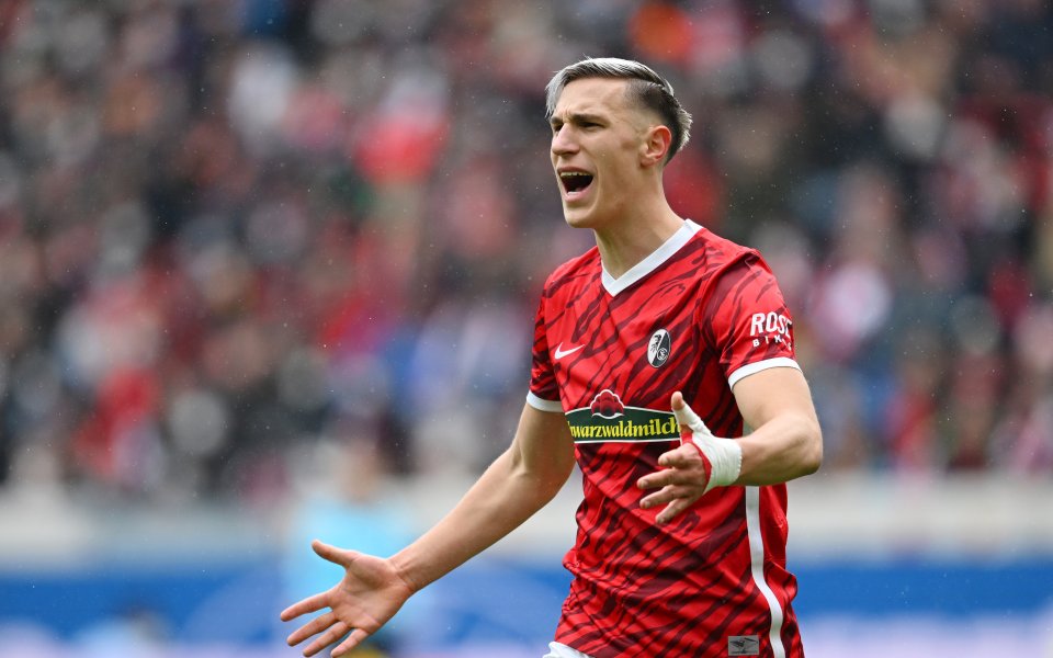 22-годишният Нико Шлотербек е решил да приеме офертата на Борусия