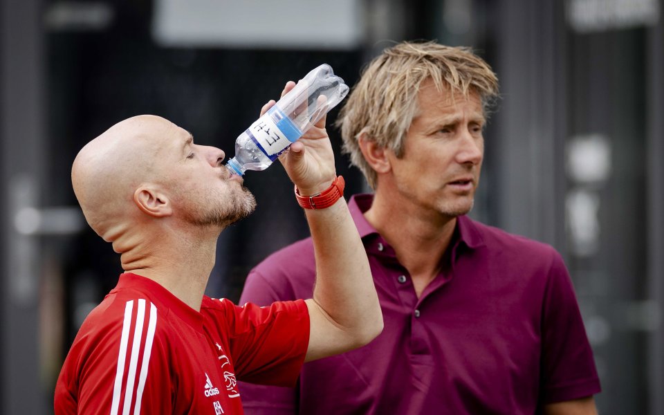 Изпълнителният директор на Аякс и бивш вратар в Манчестър Юнайтед