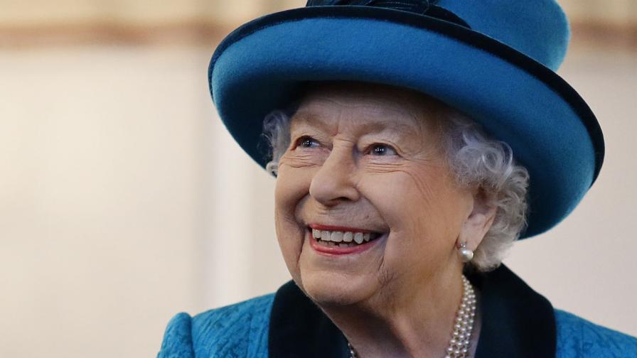 След като не откри парламента: Елизабет II отиде на конно шоу