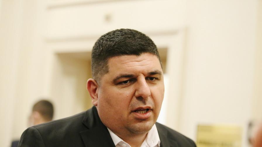 Мирчев: Скандалът с терориста и NEXO бяха дирижирани заради третия мандат