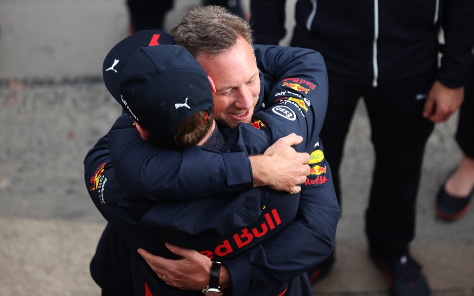 Кристиан Хорнер очаква във Ферари да отвърнат на удара след