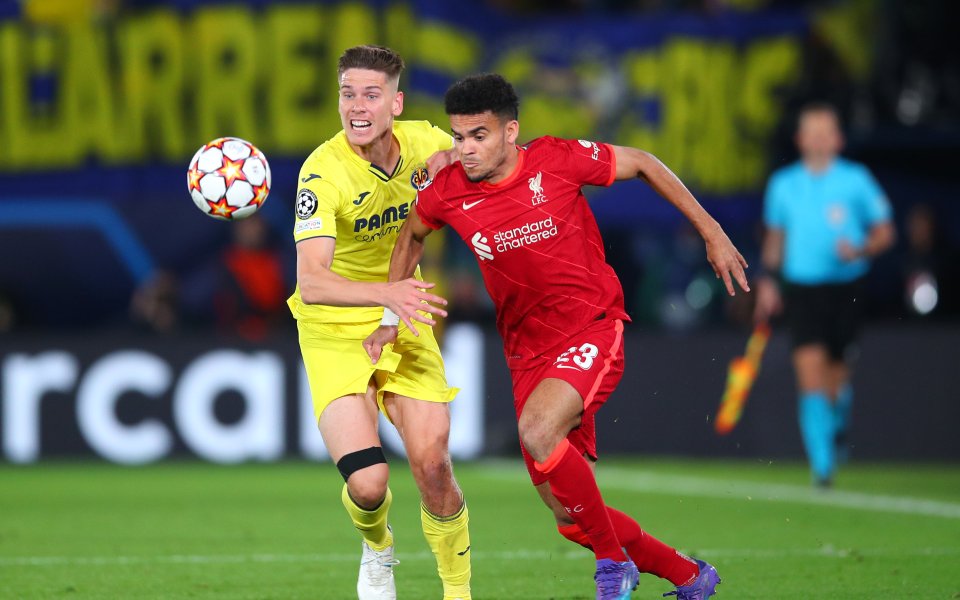 Отборите на Виляреал и Ливърпул играят при в мач-реванш от