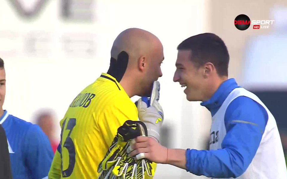 Отборът на Левски се поздрави с изключително важен , с