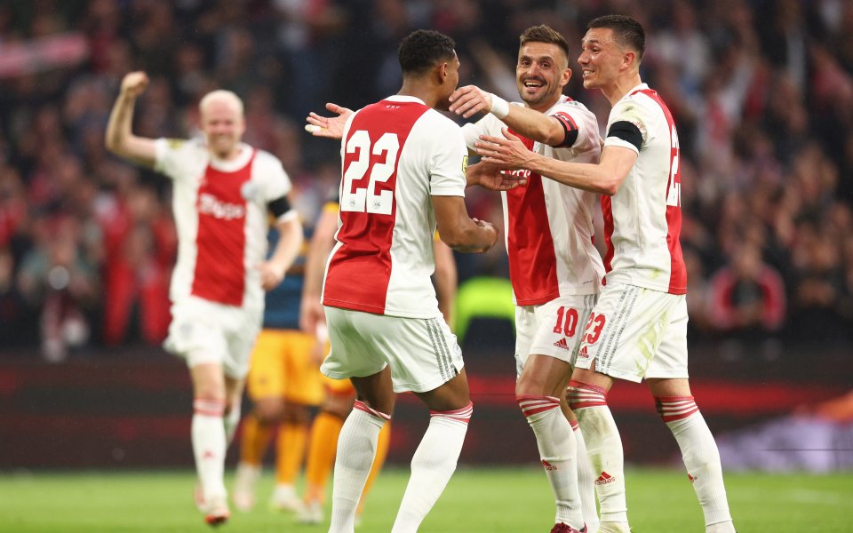 В най-скоро време нидерландският гранд Аякс ще обяви името на