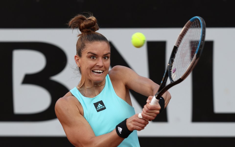 Четвъртата в света и в схемата Мария Сакари продължава напред