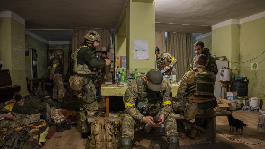 Украинската армия: Руските войски се изтеглят от околностите на Харков