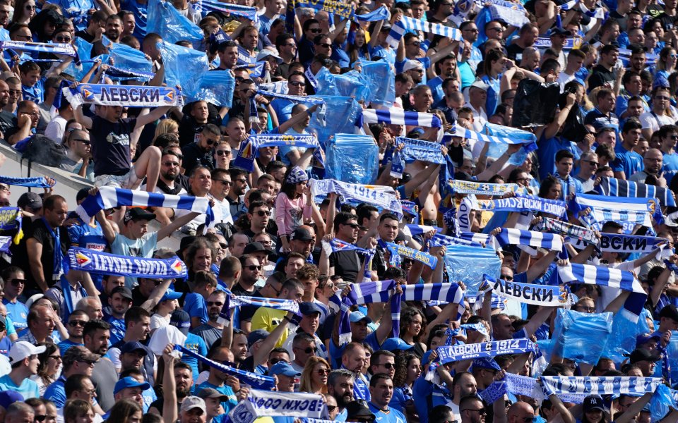 Левски разпродаде Сектор А на "Герена" за последния мач от