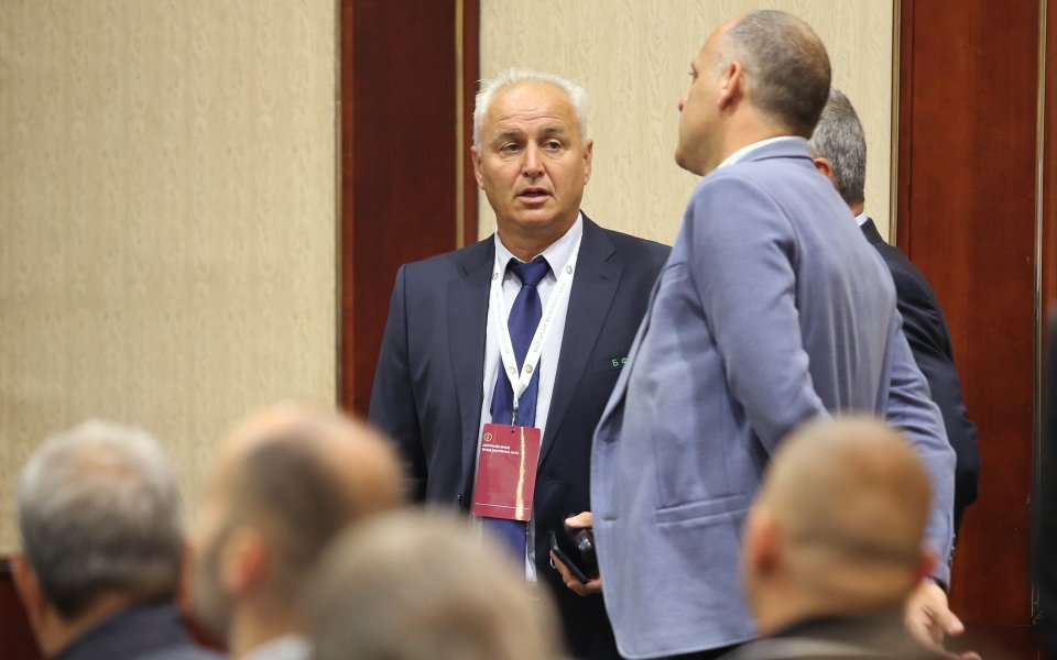 Уволниха Бончо Генчев