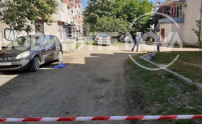 Откриха тяло на новородено бебе в найлонов плик в София