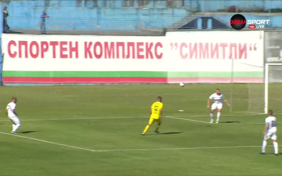 В 20-ата минута Хебър откри резултата. Георги Търтов нахлу по