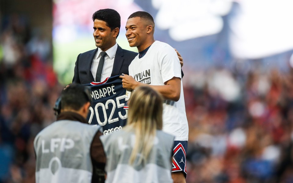 Пари Сен Жермен възнамерява да се раздели минимум с 10